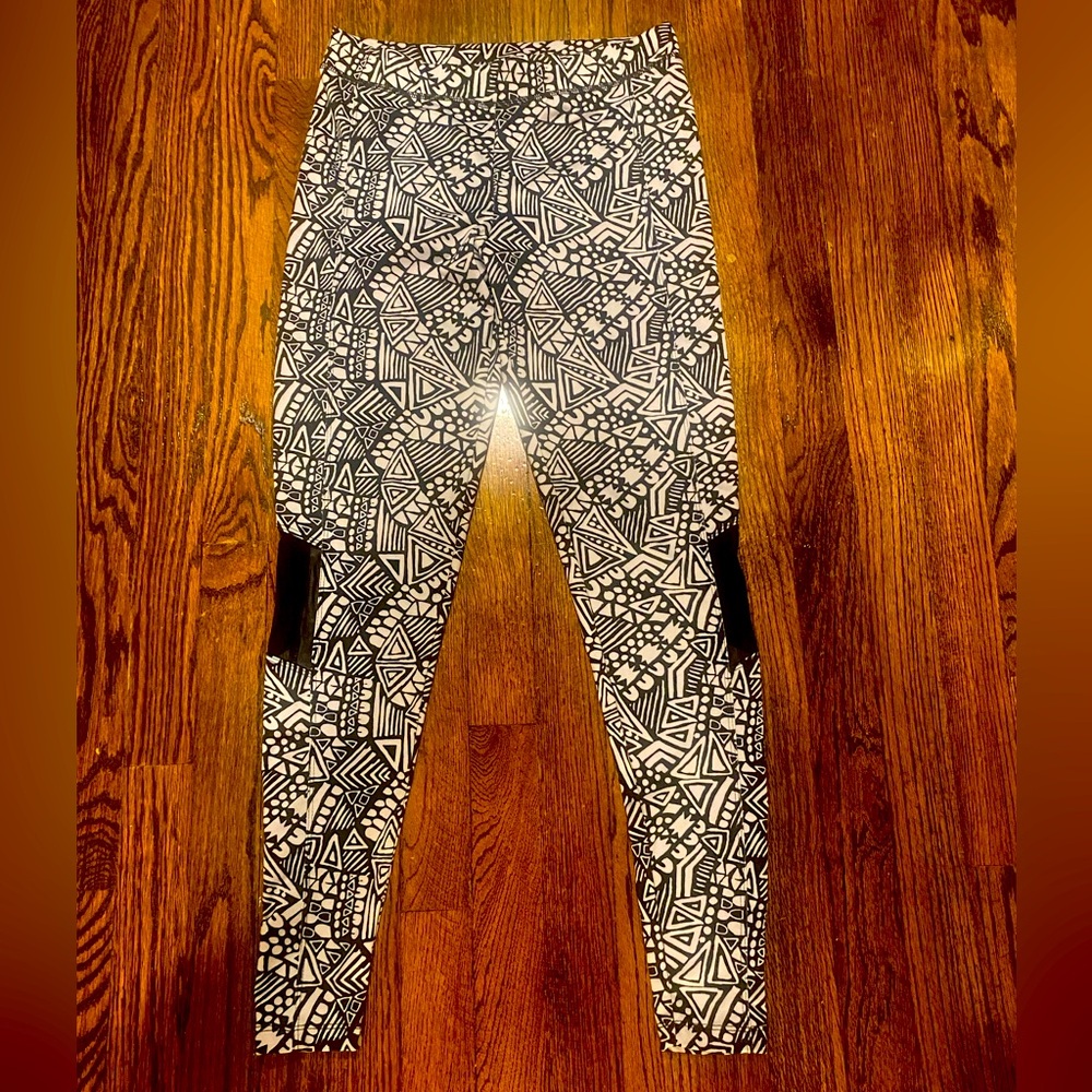 Nicki Minaj Geometric leggings